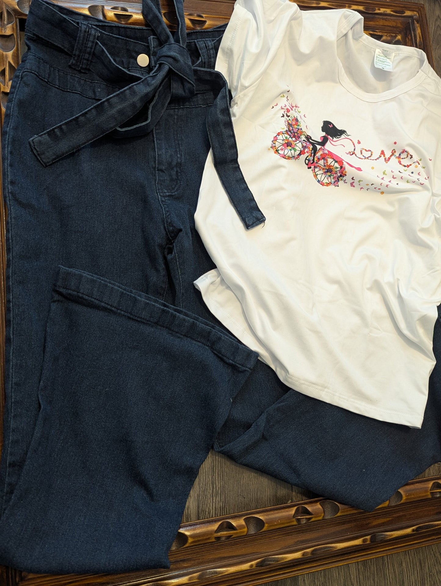 Girl Love T-shirt