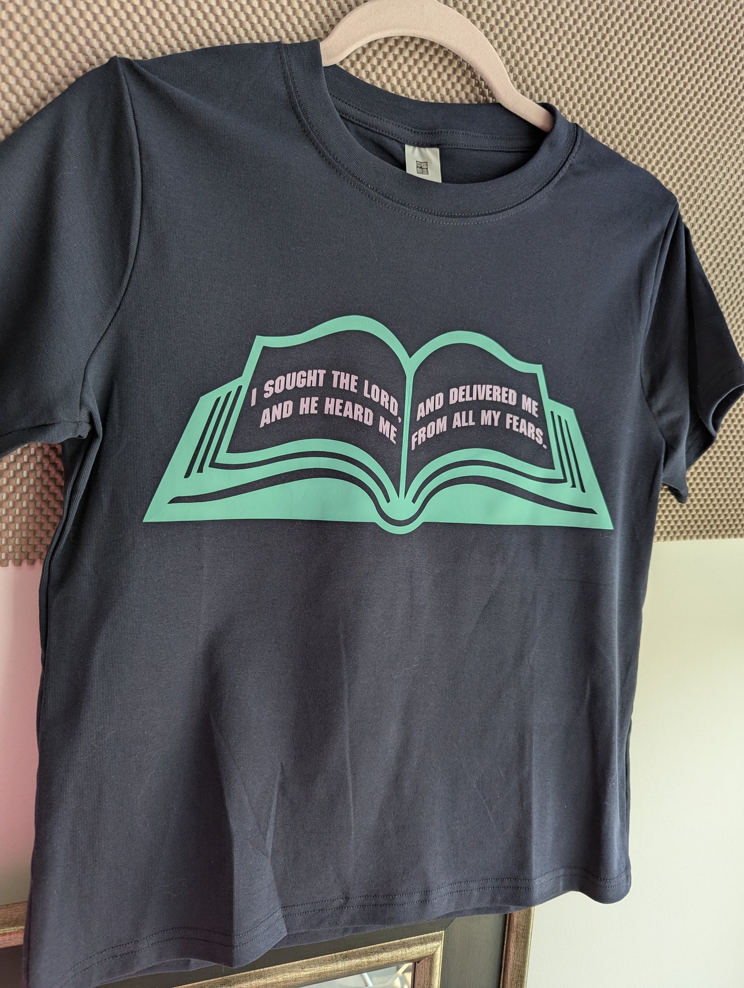 Graphic T-shirt - Bible verse