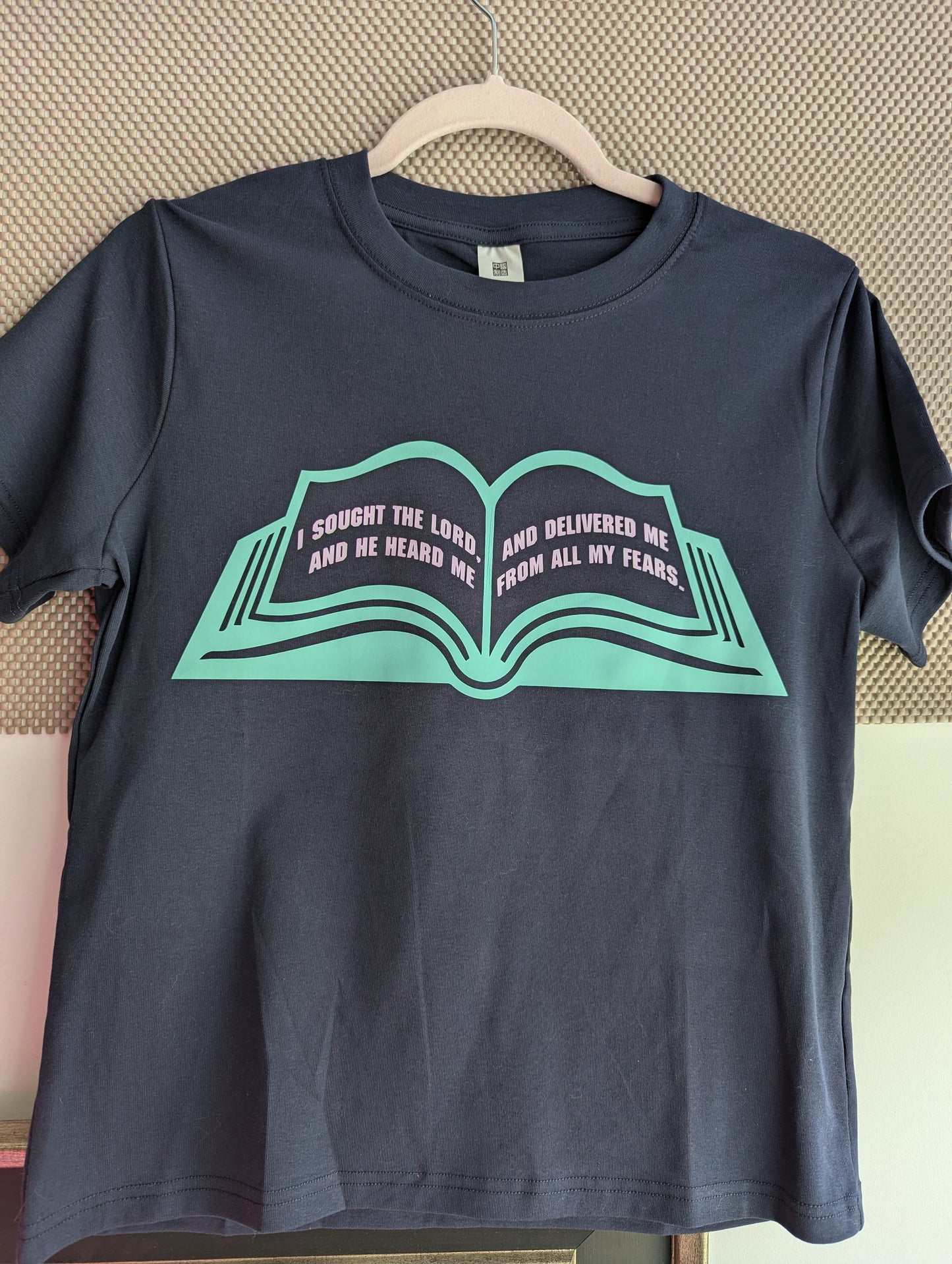 Graphic T-shirt - Bible verse